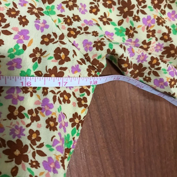 Mango woman’s floral top - Picture 6 of 16